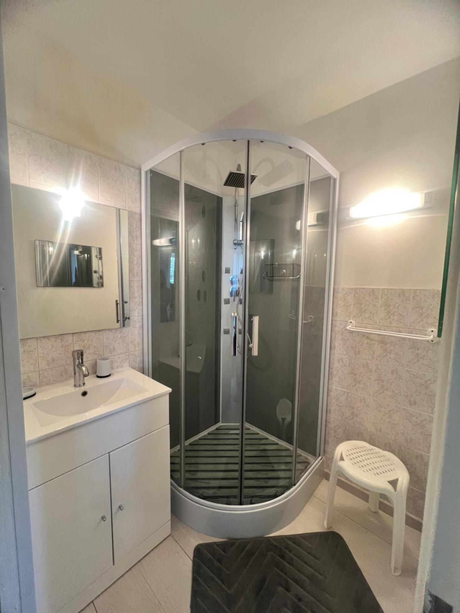 Appartement A 100 M De La Plage St Hilaire De Riez Les Becs Сент-Илер-де-Рье Экстерьер фото